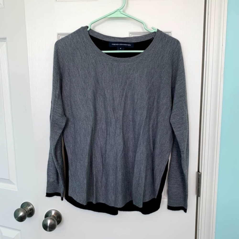 French Connection Gray Pullover Sweater Women's Size Mediumโ
